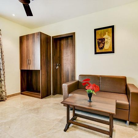 Townhouse Oak Hotel Chaitanya Executive Near Fun Time Multiplex Pune Extérieur photo