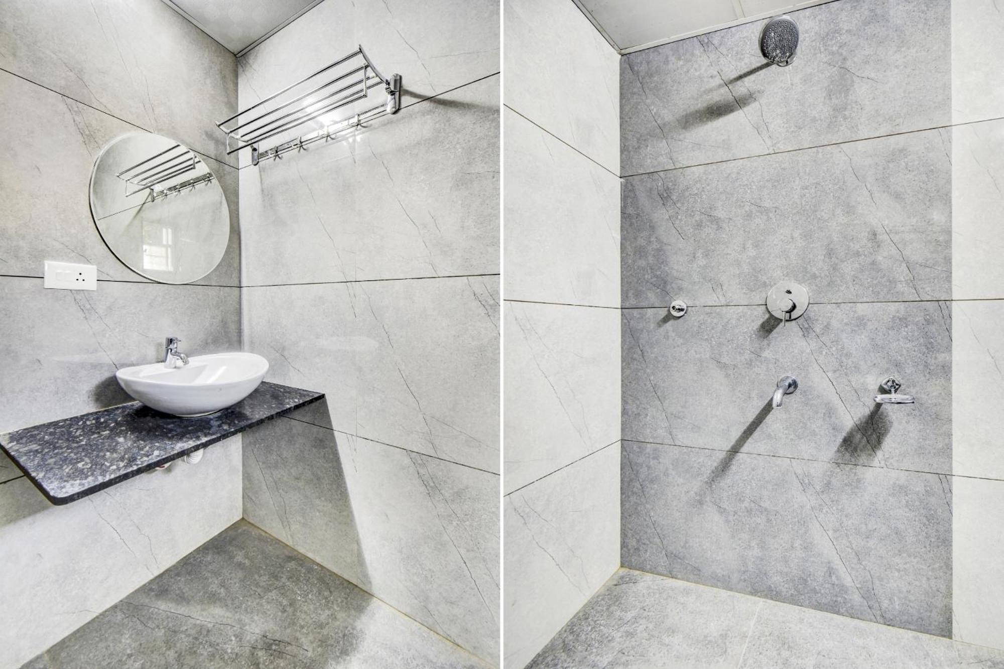Townhouse Oak Hotel Chaitanya Executive Near Fun Time Multiplex Pune Extérieur photo
